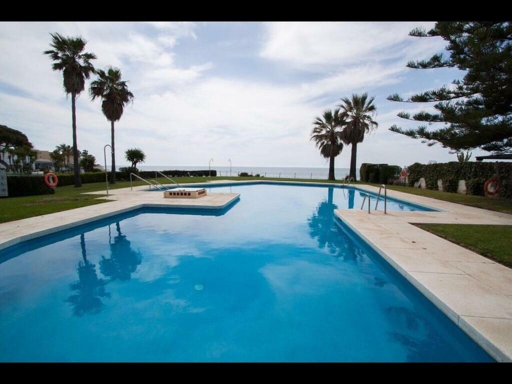 Apartment By The Beach Sitio de Calahonda 外观 照片
